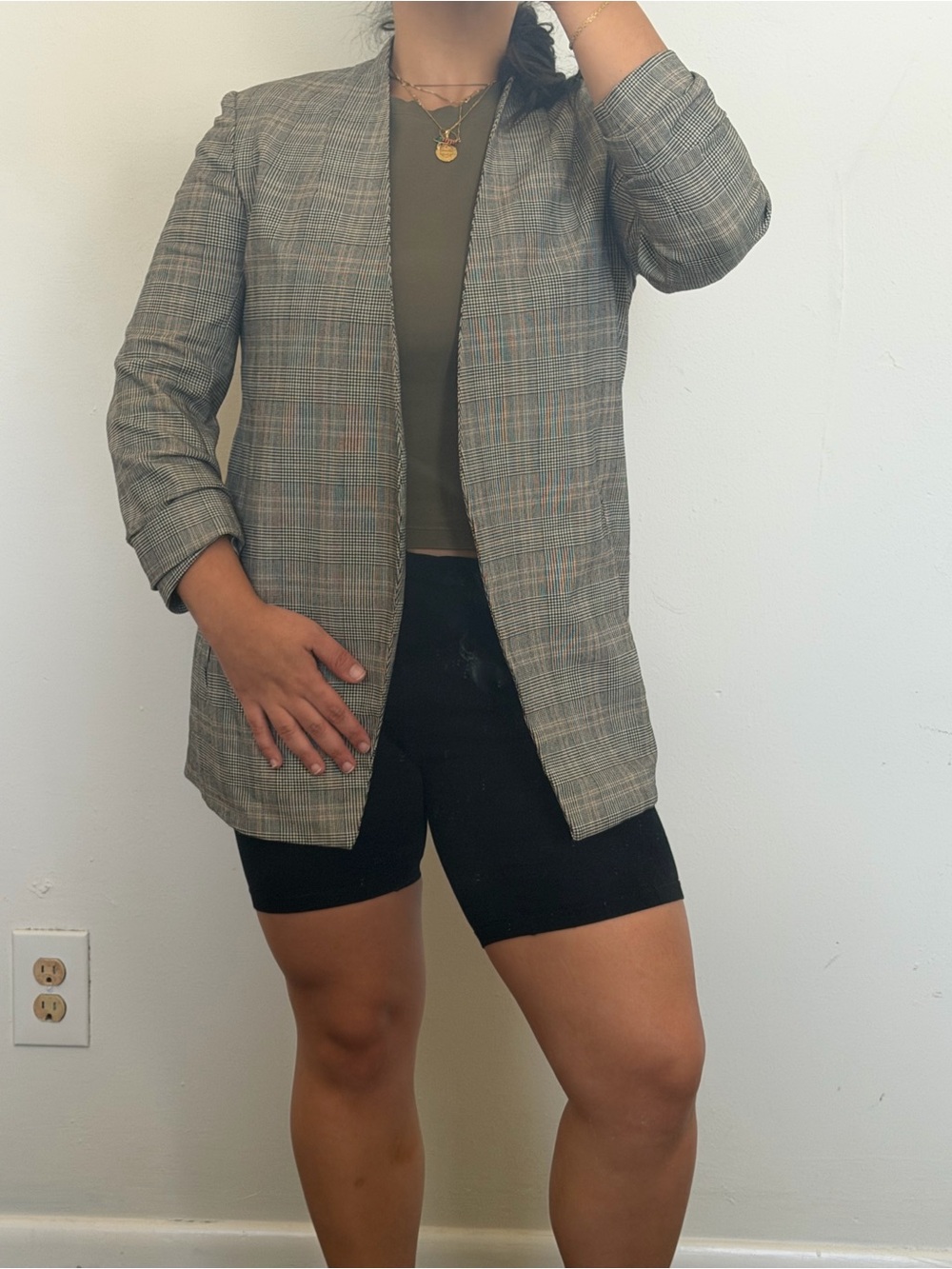 Aritzia Gray Plaid Open-Front Blazer